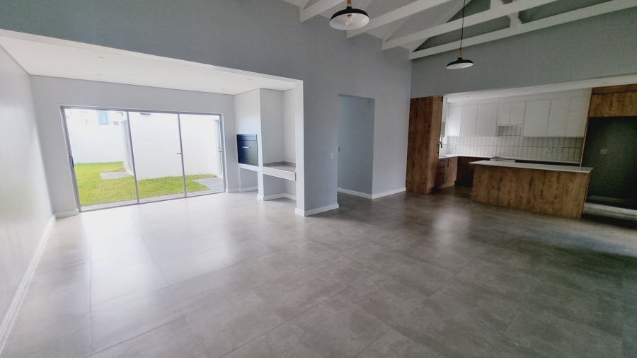 3 Bedroom Property for Sale in Sandown Western Cape